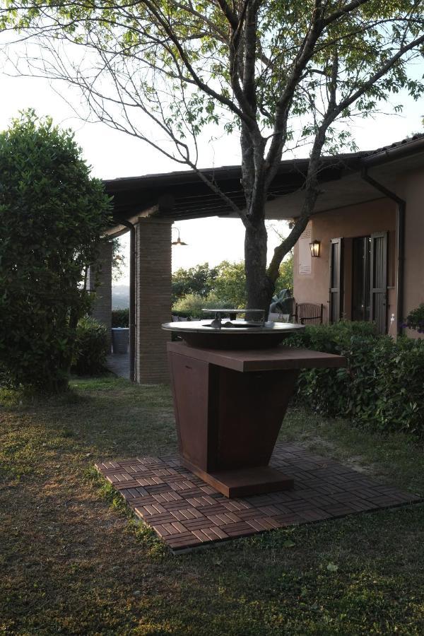 גוביו Casa Vacanze Colonnata מראה חיצוני תמונה