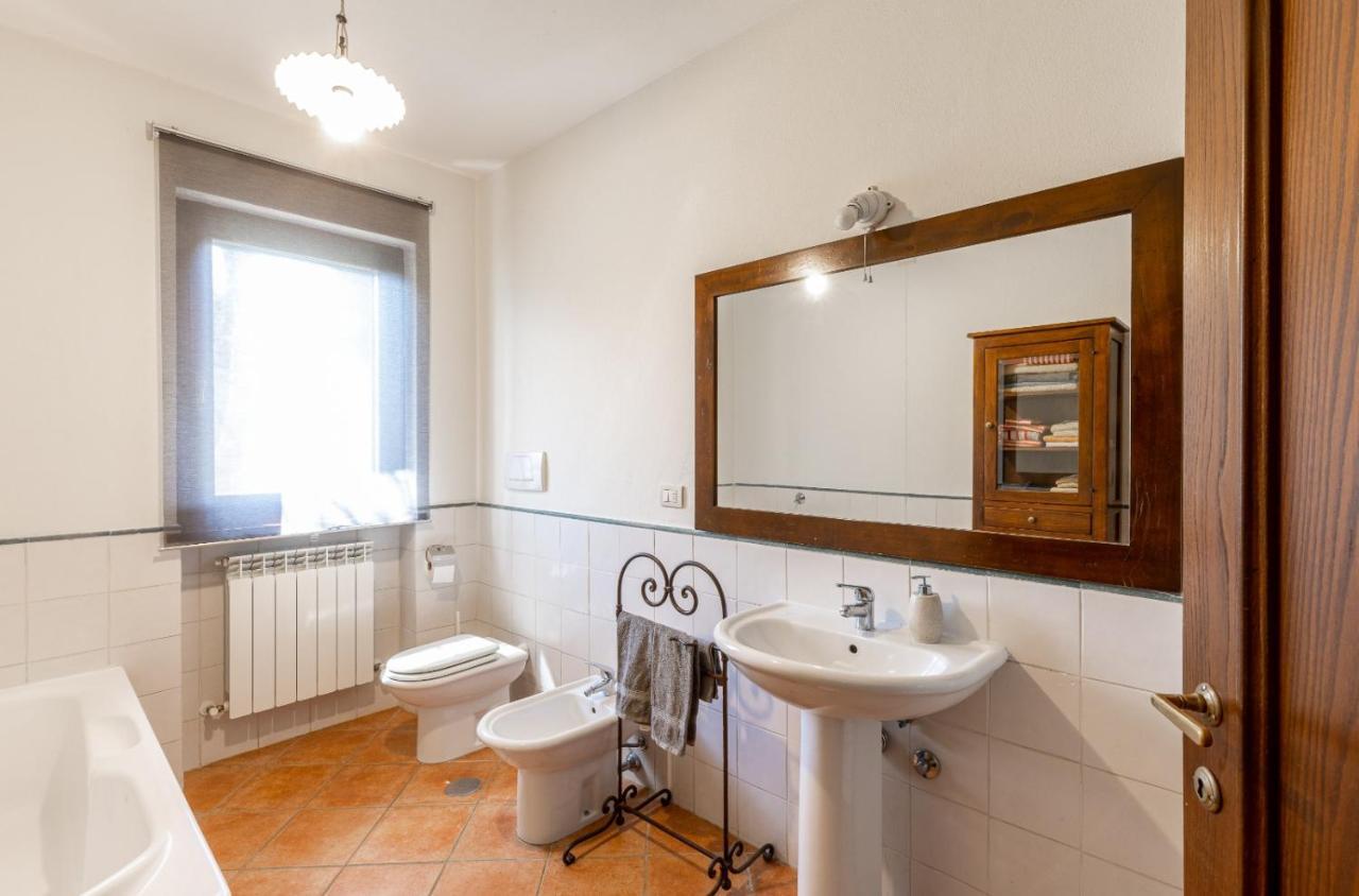 גוביו Casa Vacanze Colonnata מראה חיצוני תמונה